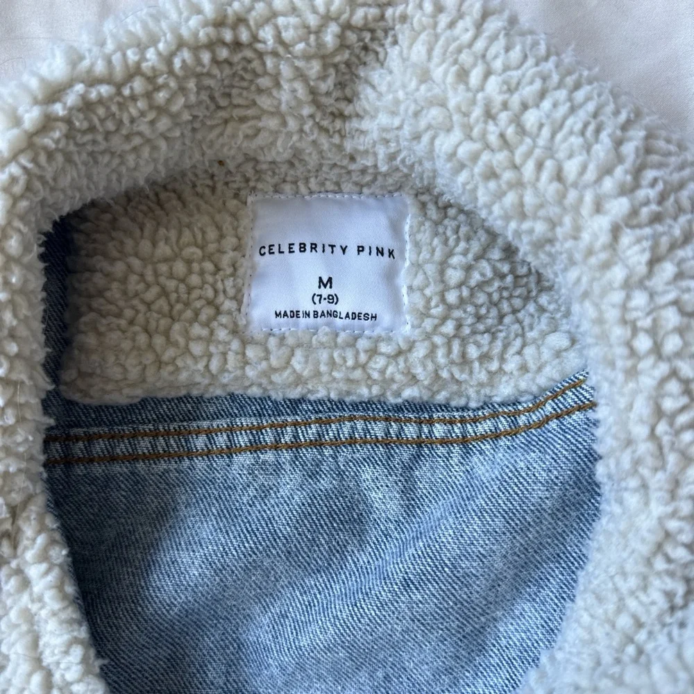Celebrity Pink Denim Jacket with Cream Sherpa Lining - Picture 2 of 2